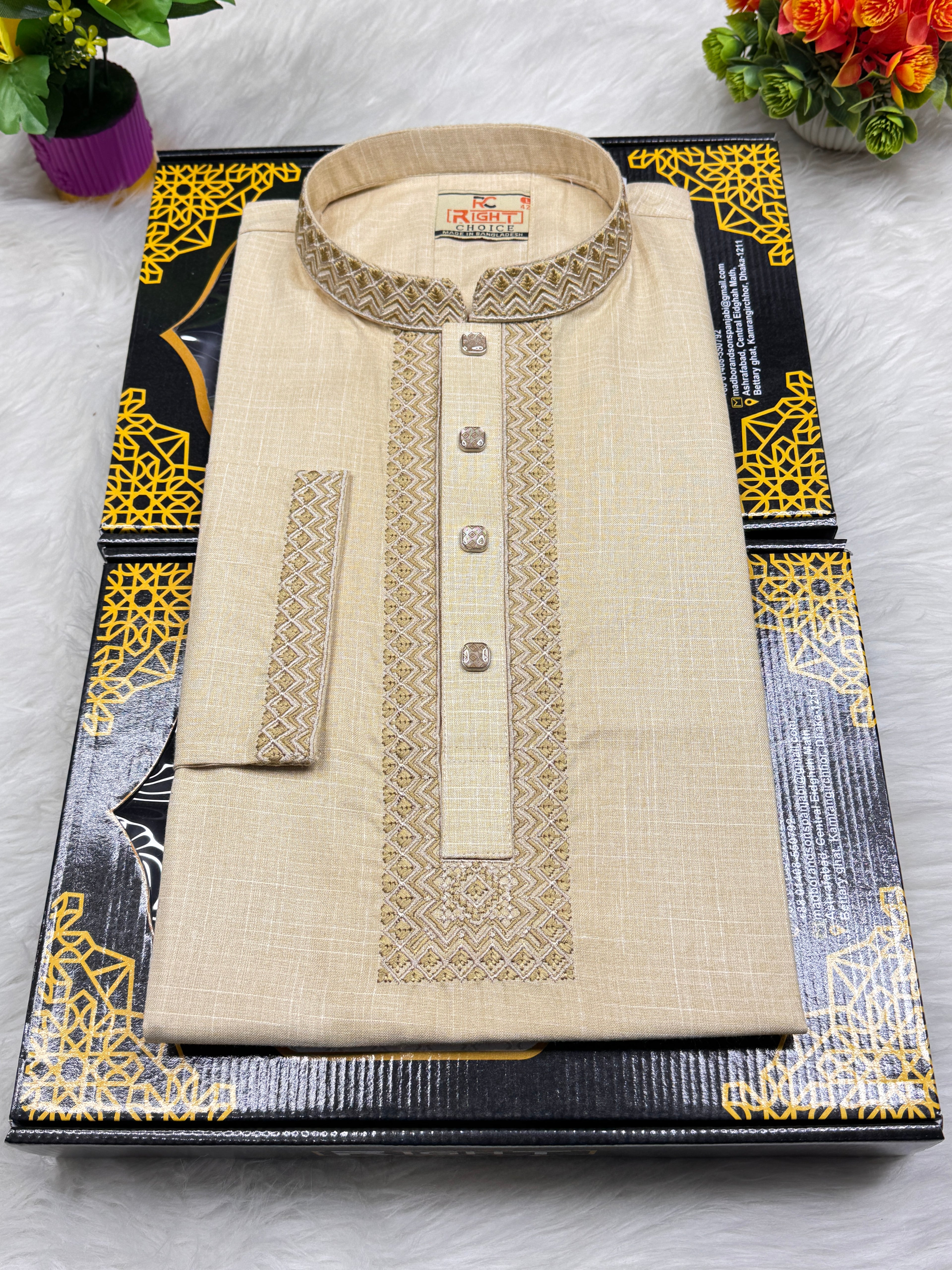 প্রিমিয়াম অরিজিনাল খাদি কটন পাঞ্জাবি -২০২৬ (কোডঃ১০১)