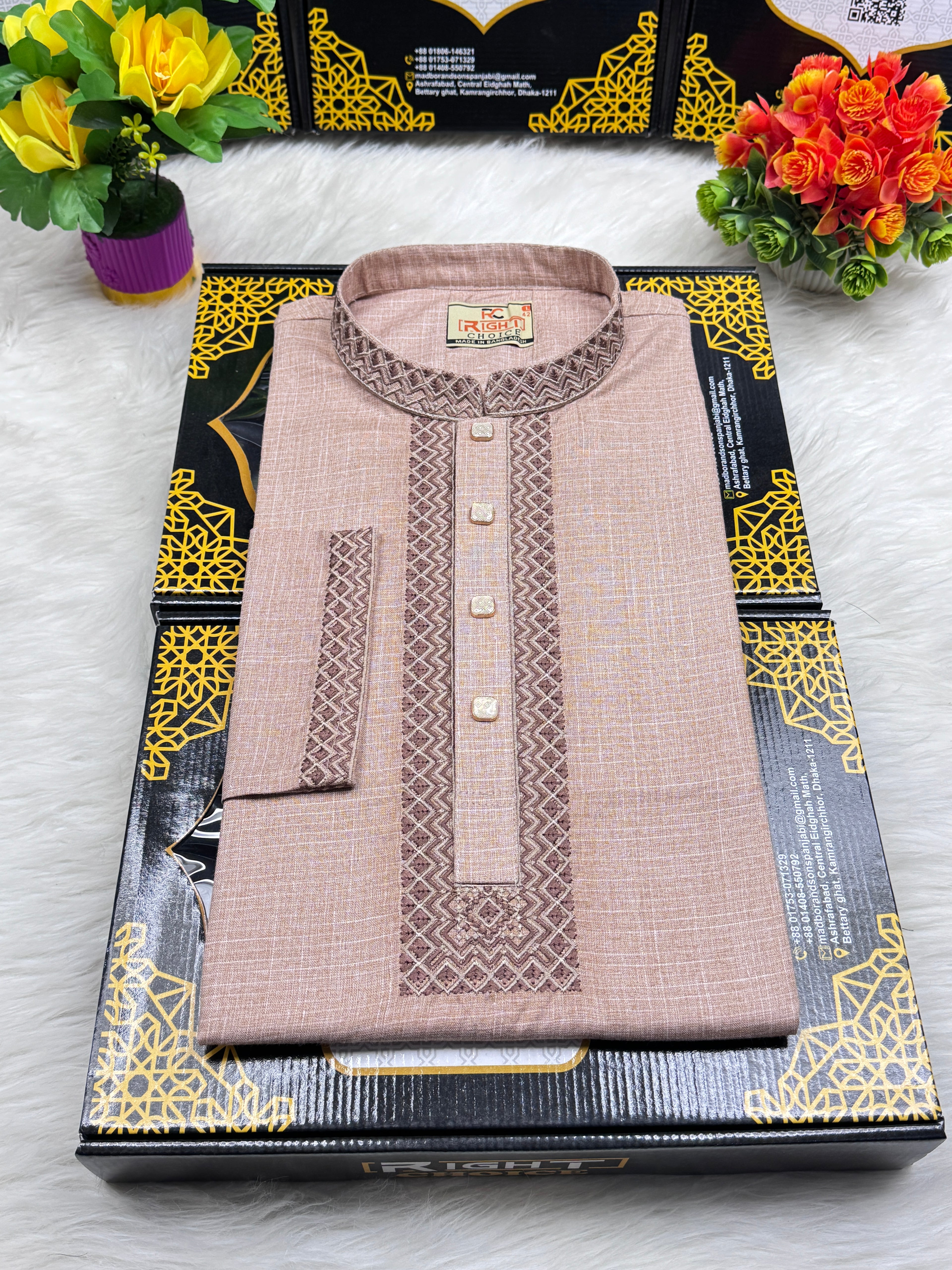 প্রিমিয়াম অরিজিনাল খাদি কটন পাঞ্জাবি -২০২৬ (কোডঃ১০৩)